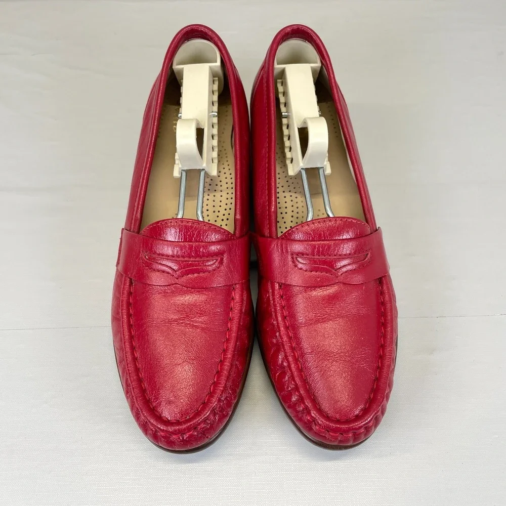 SAS Wink Penny Loafers Womens Size 7 S Red Leather Slip On Tripad Comfort Shoes